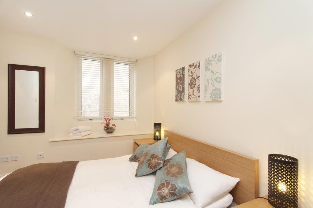 Edinburgh Church Apartments Ruang foto