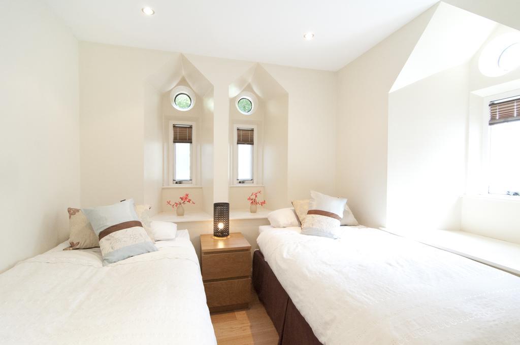 Edinburgh Church Apartments Ruang foto
