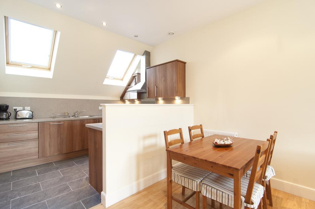 Edinburgh Church Apartments Ruang foto