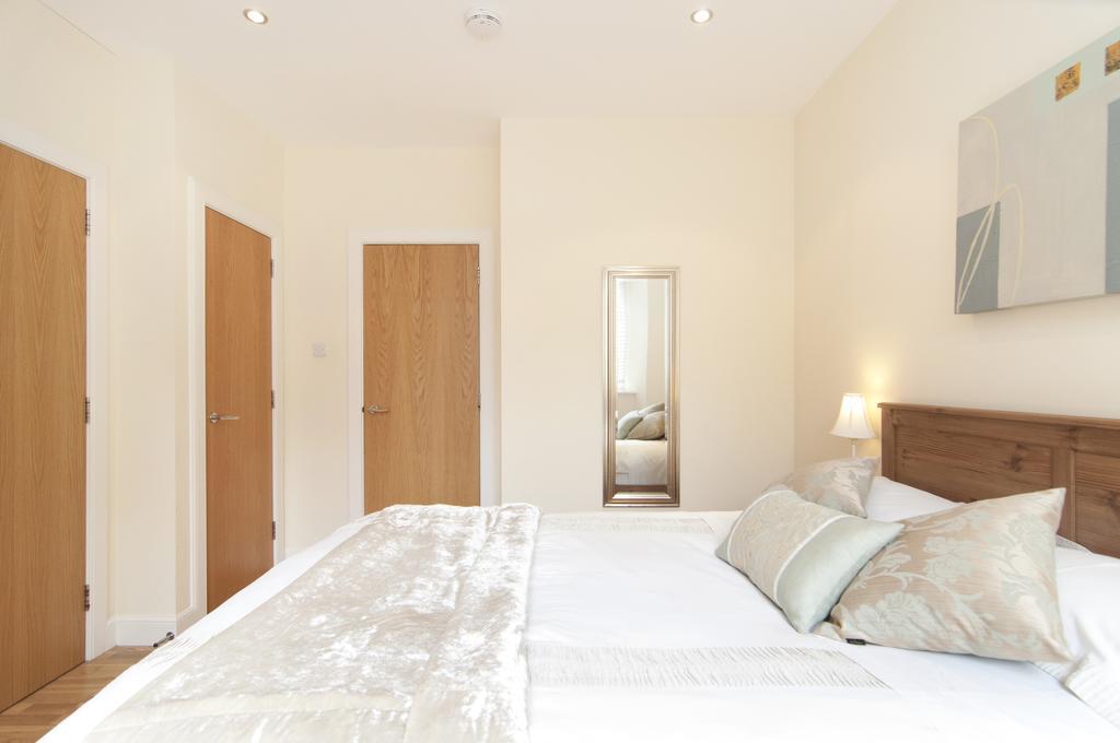 Edinburgh Church Apartments Ruang foto