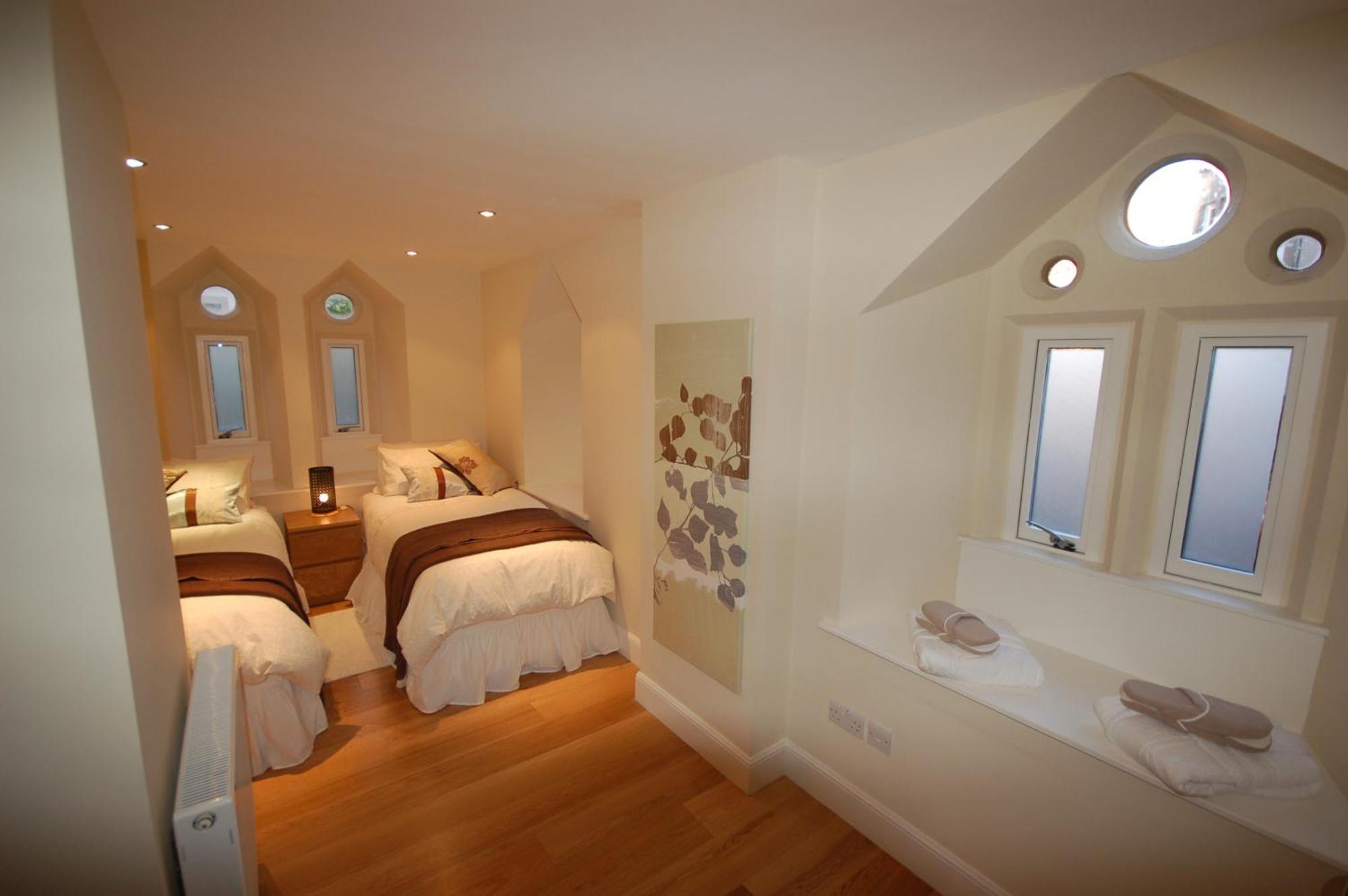Edinburgh Church Apartments Ruang foto