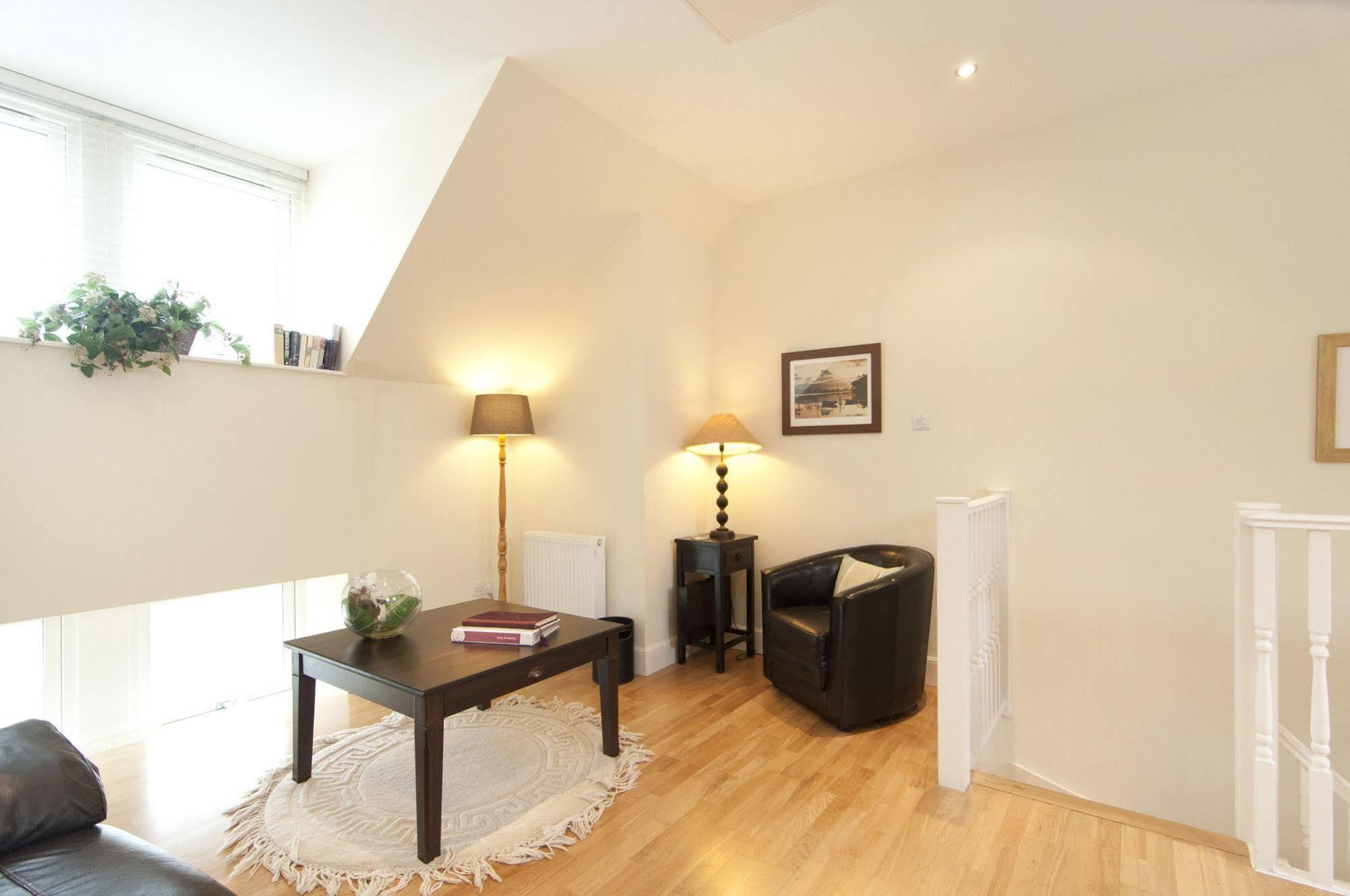 Edinburgh Church Apartments Bagian luar foto