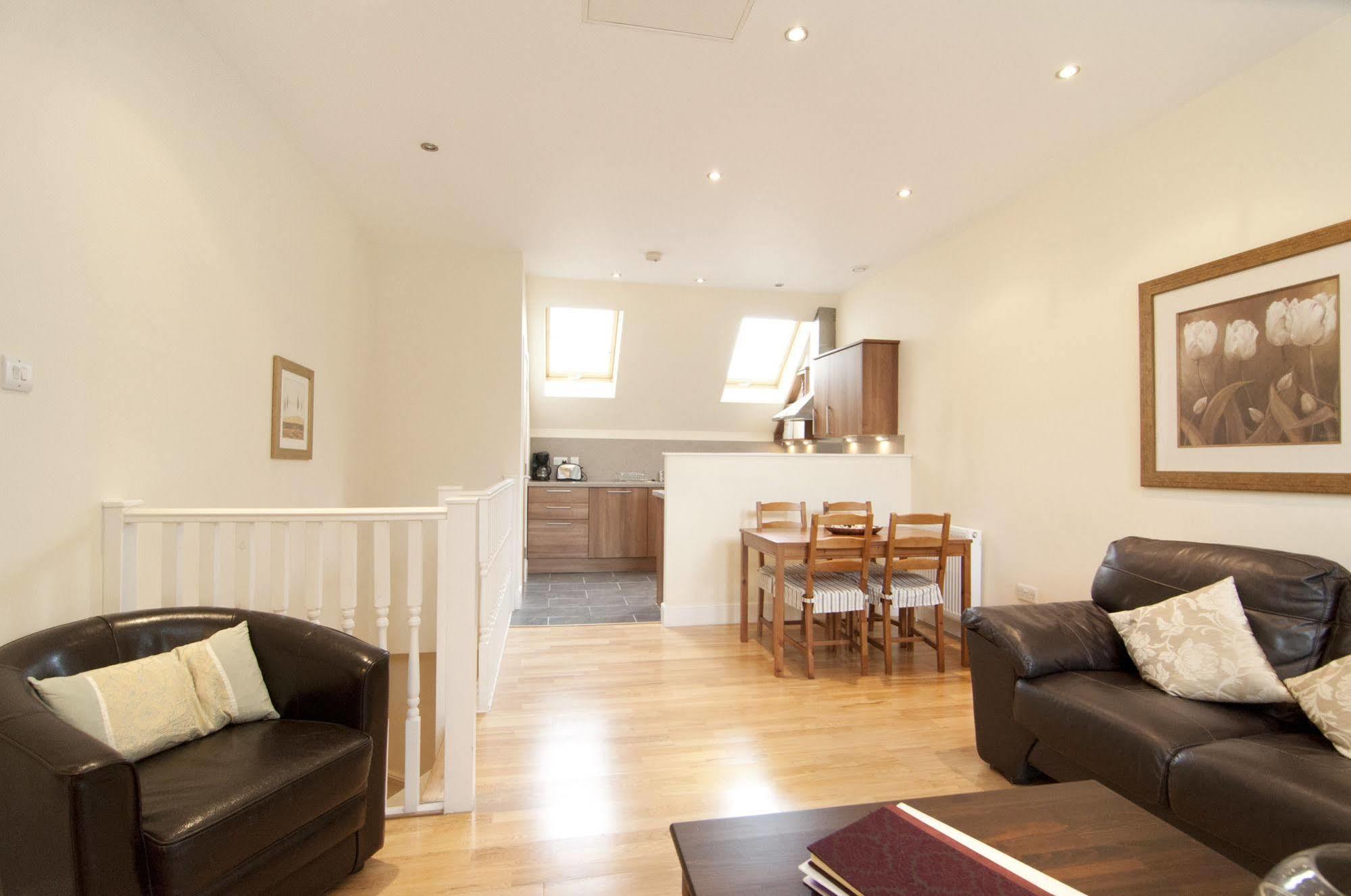 Edinburgh Church Apartments Bagian luar foto