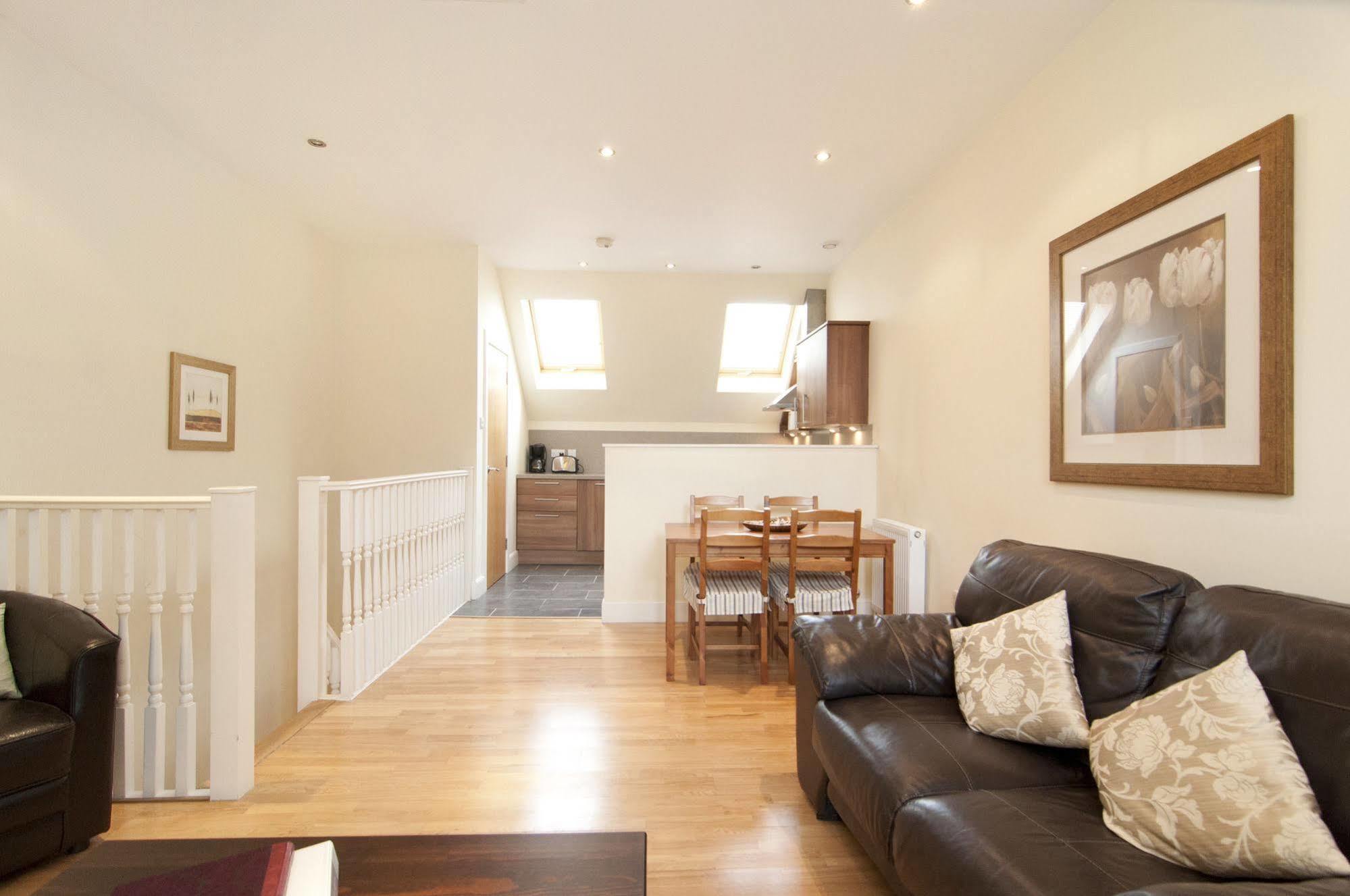 Edinburgh Church Apartments Bagian luar foto